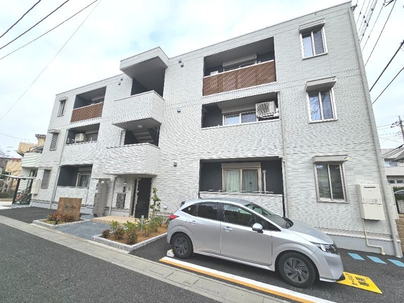 ��ʌ��������܎s�����擌��{�S���ڂ̃A�p�[�g�̌����O��