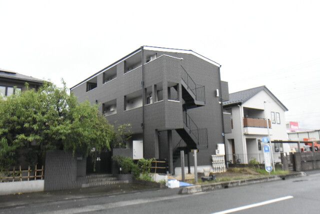 ��ʌ��������܎s��΋�약��P����26-9�̃A�p�[�g�̌����O��