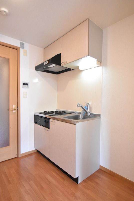 ��ʌ�����s�؂S���ڂ̃}���V�����̃L�b�`��