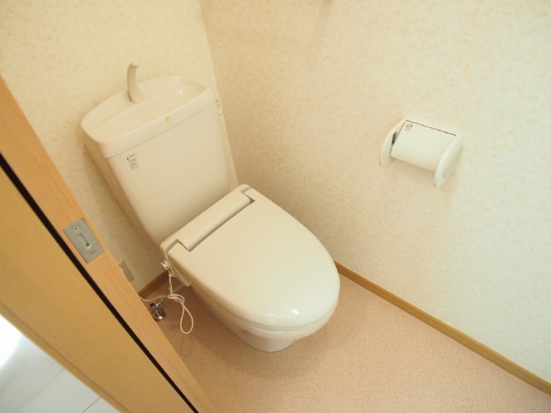 ��ʌ��k�����S�ɓޒ��w���S���ڂ̃A�p�[�g�̃g�C��