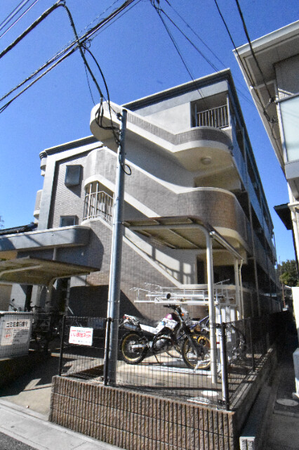 ��ʌ��k�����S�ɓޒ��w���Q���ڂ̃}���V�����̂��̑�