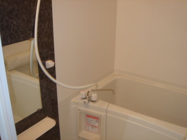 ��ʌ��������܎s������厚����O�̃}���V�����̃o�X