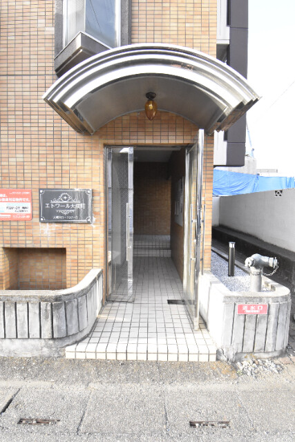 ��ʌ��������܎s��{��听���P���ڂ̃}���V�����̃G���g�����X