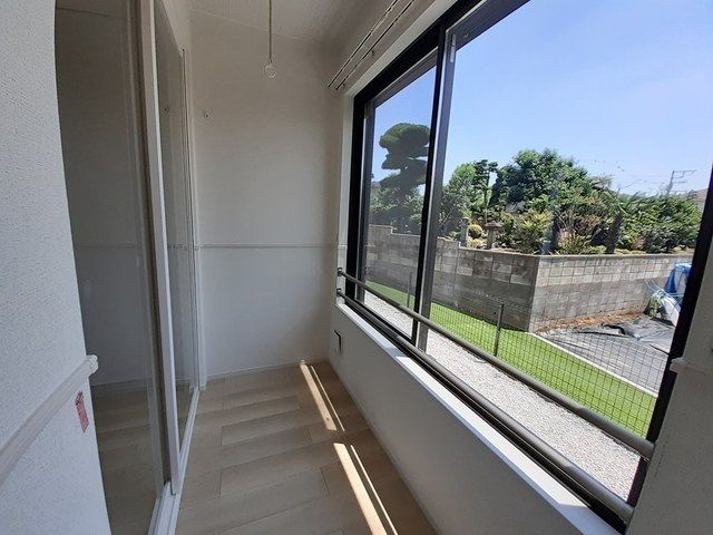 ��ʌ��������܎s��{��O���S���ڂ̃A�p�[�g�̃o���R�j�[