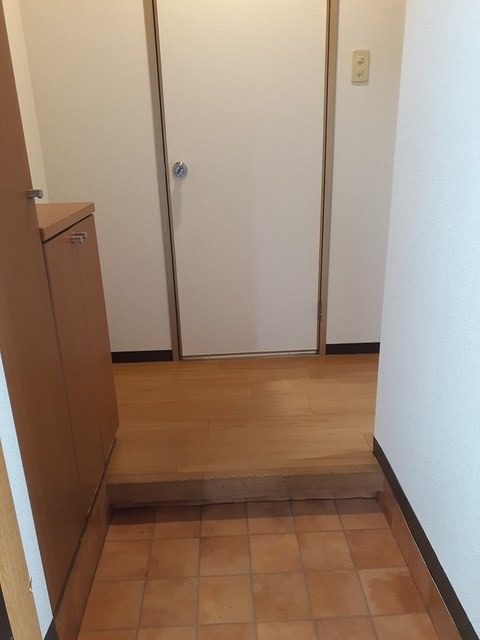 ��ʌ��������܎s����厚�w��̃}���V�����̌���