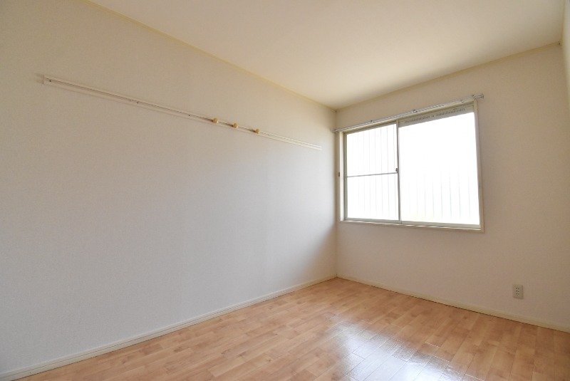 ��ʌ��������܎s�΋�厚���̃A�p�[�g�̂��̑�