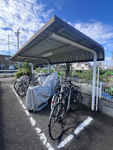 ��ʌ��k�����S�ɓޒ����R���ڂ̃A�p�[�g�̂��̑�