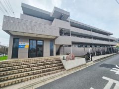 ��ʌ��������܎s�������˂R����10-18�̃}���V�����̌����O��