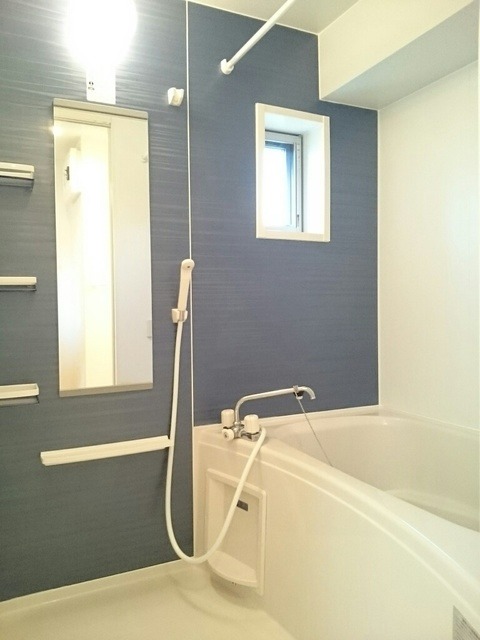 ��ʌ������s���v��̃A�p�[�g�̃o�X