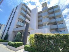 ��ʌ�����s�؂R���ڂ̃}���V�����̌����O��