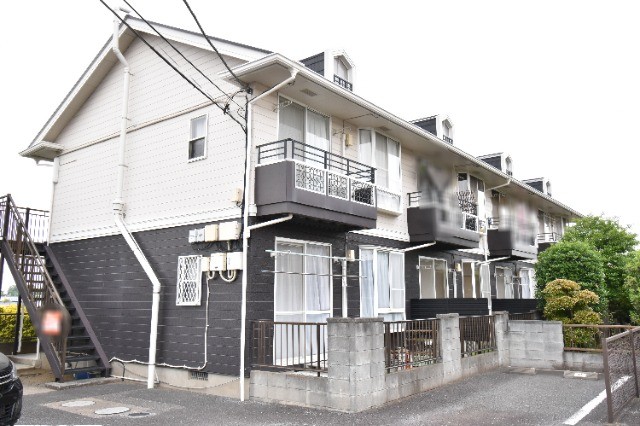 ��ʌ�����s�厚����941-7�̃A�p�[�g�̌����O��