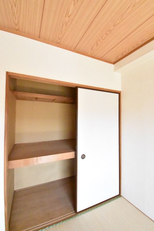 ��ʌ�����s�씵���J�V���ڂ̃A�p�[�g�̎��[