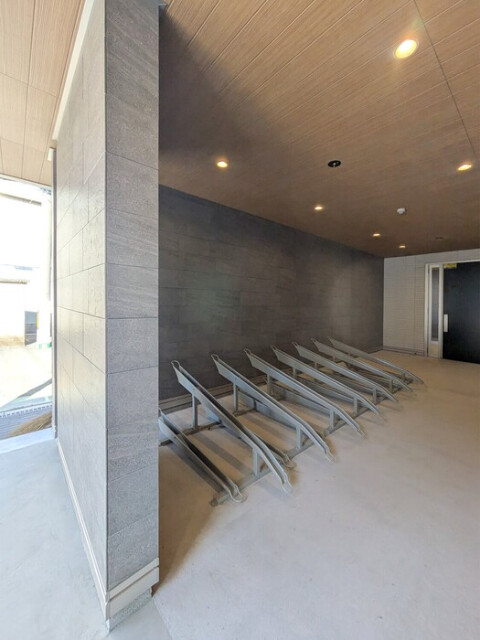 ��ʌ��������܎s����厚�w��̃A�p�[�g�̂��̑�