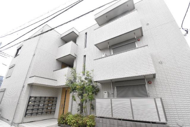 ��ʌ��������܎s��{����ؒ��Q���ڂ̃}���V�����̌����O��