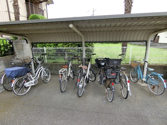 ��ʌ��������܎s�����擌��{�Q���ڂ̃A�p�[�g�̂��̑�