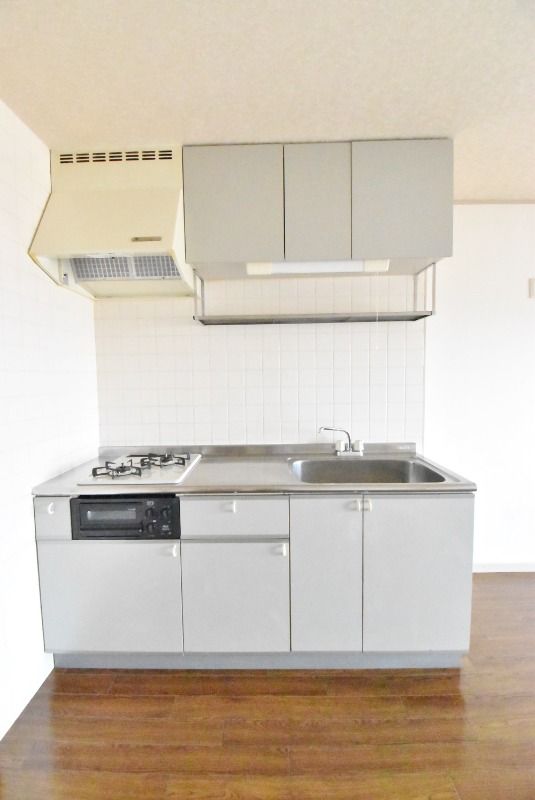 ��ʌ�����s������U���ڂ̃}���V�����̃L�b�`��