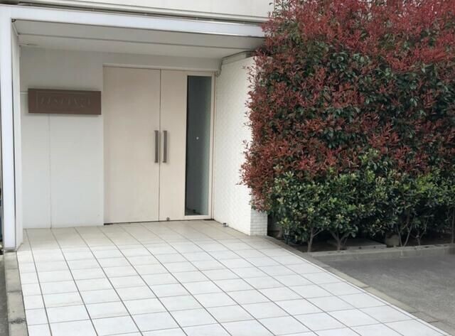 ��ʌ��������܎s�Y�a���ՂQ���ڂ̃}���V�����̃G���g�����X