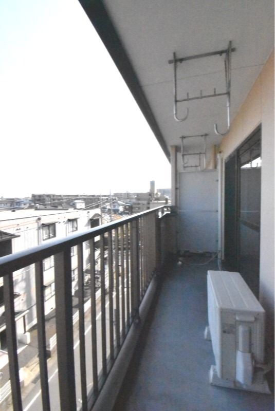 ��ʌ�����s������U���ڂ̃}���V�����̃o���R�j�[