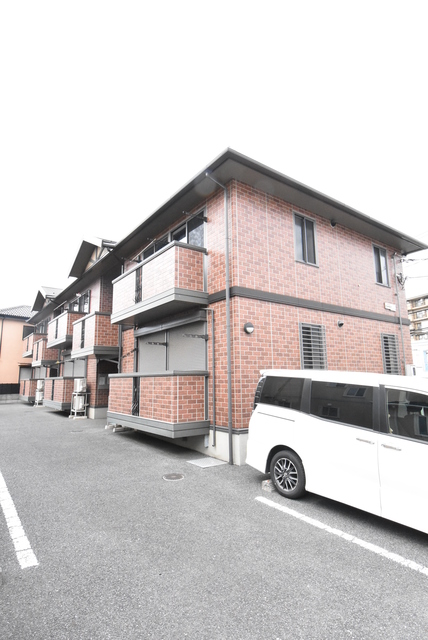 ��ʌ��������܎s��{��O���P���ڂ̃A�p�[�g�̌����O��