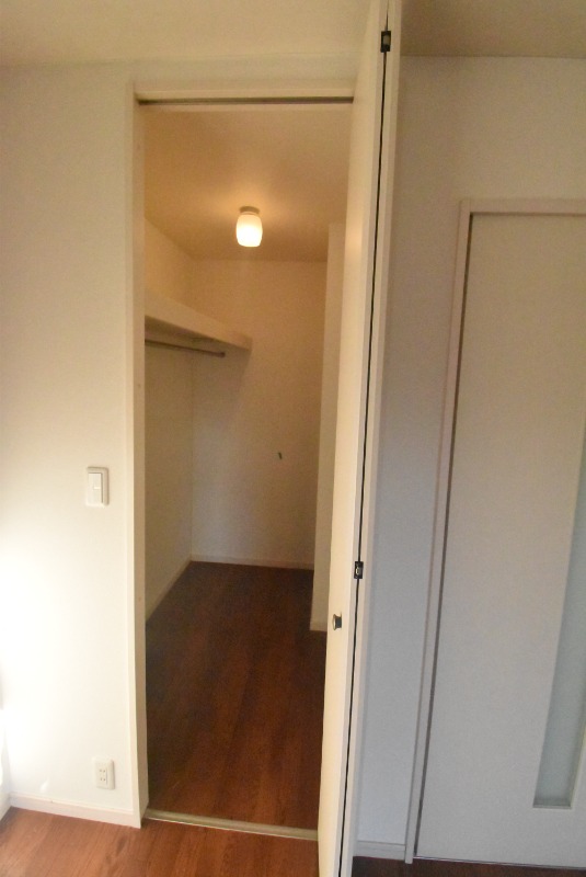 ��ʌ��������܎s�Y�a��{���T���ڂ̃A�p�[�g�̎��[