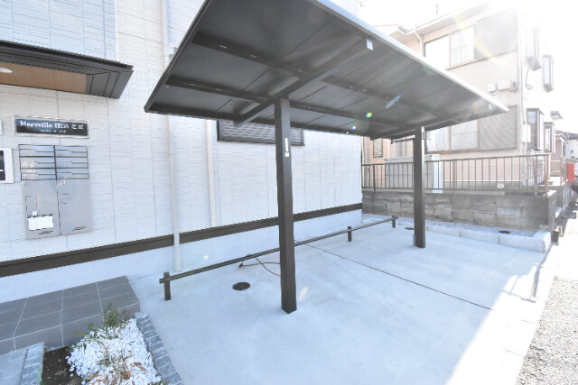 ��ʌ��������܎s�΋�Ō��R���ڂ̃A�p�[�g�̂��̑�