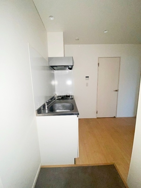 ��ʌ��������܎s�Y�a��̉ƂQ���ڂ̃A�p�[�g�̌���