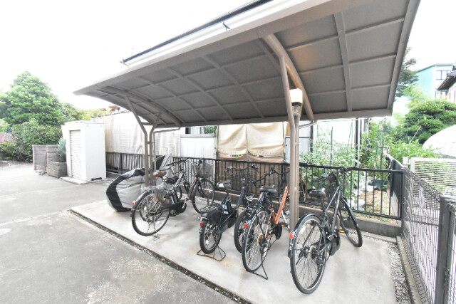 ��ʌ��������܎s�΋��Ԗ؂R���ڂ̃A�p�[�g�̂��̑�