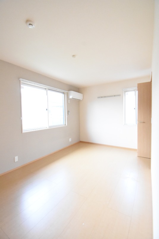 ��ʌ��������܎s�������a�c���P���ڂ̃A�p�[�g�̂��̑������E�X�y�[�X