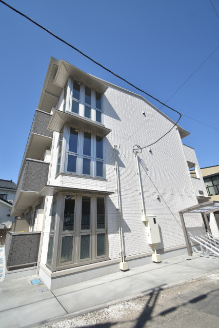 ��ʌ��������܎s�Y�a��{���T����8-15�̃A�p�[�g�̌����O��