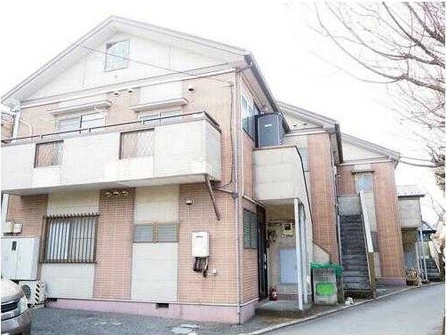 ��ʌ�����s�厚������̃A�p�[�g�̌����O��