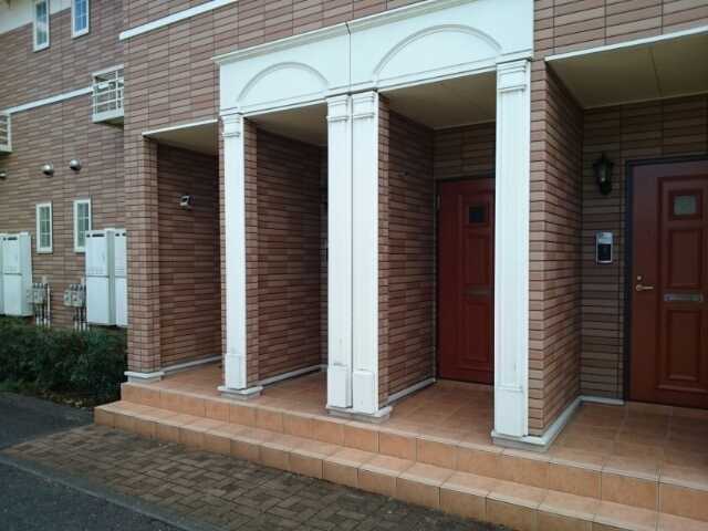 ��ʌ��k�����S�ɓޒ��w���P���ڂ̃A�p�[�g�̃G���g�����X