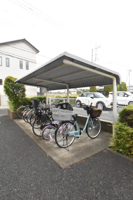 ��ʌ��k�����S�ɓޒ��w���P���ڂ̃A�p�[�g�̂��̑�