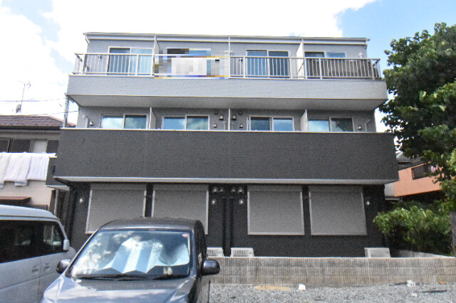 ��ʌ��������܎s��΋�{���U����3-22-1�̃A�p�[�g�̌����O��