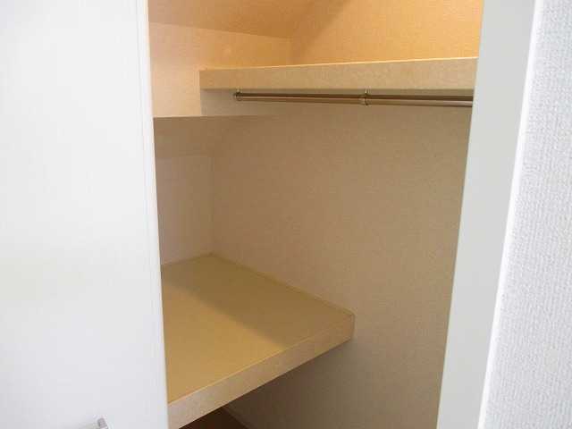 ��ʌ��������܎s��΋搼���R���ڂ̃A�p�[�g�̎��[