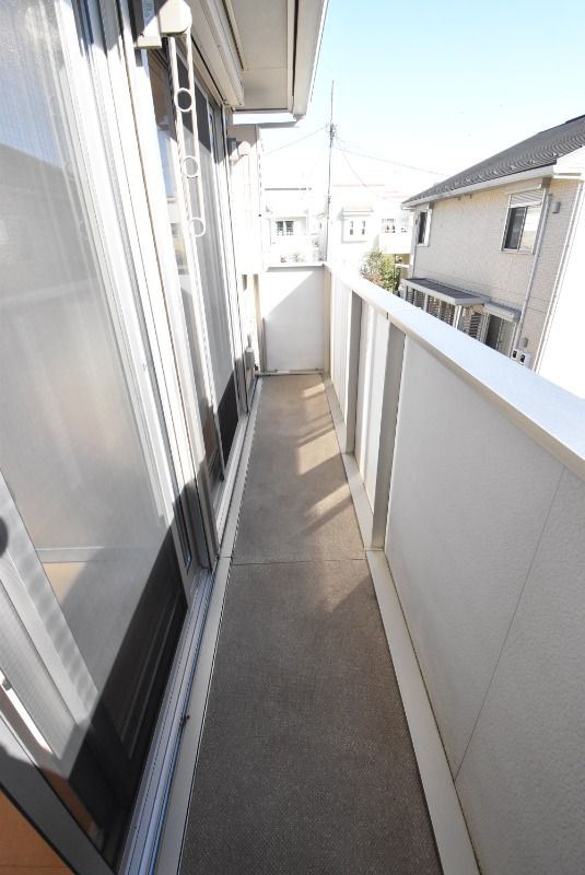 ��ʌ��������܎s�΋�����U���ڂ̃A�p�[�g�̃o���R�j�[