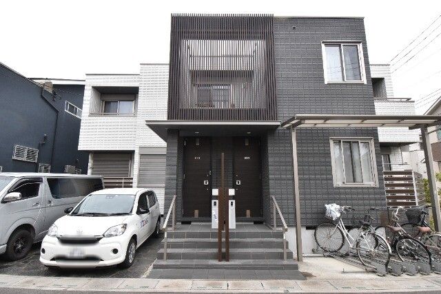 ��ʌ��z�J�s���C�N�^�E���V����16-12�̃}���V�����̌����O��