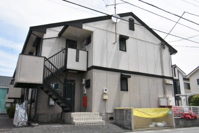 ��ʌ��������܎s�����擌��{�S����58-8�̃A�p�[�g�̌����O��