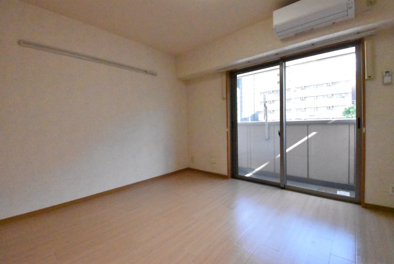 ��ʌ�����s�厚���̃}���V�����̂��̑������E�X�y�[�X