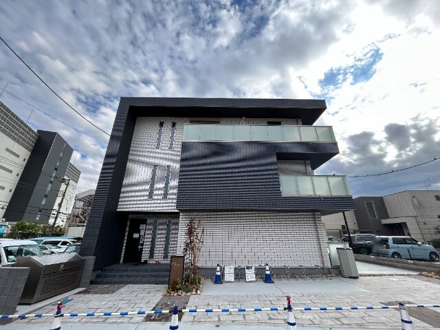 ��ʌ��������܎s�k����i���R���ڂ̃A�p�[�g�̌����O��