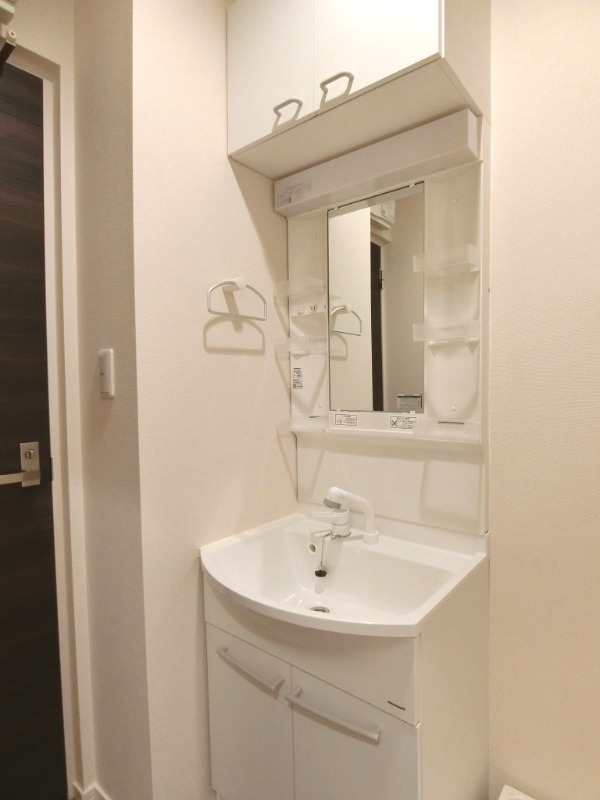 ��ʌ��������܎s��{��x�̓����R���ڂ̃}���V�����̐��ʏ�