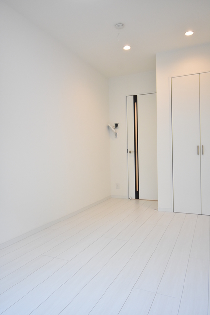 ��ʌ��������܎s�Y�a���؍�S���ڂ̃A�p�[�g�̋��ԁE���r���O