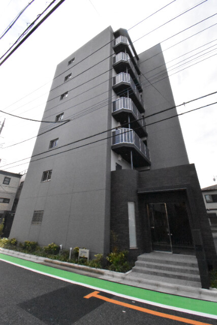 ��ʌ��������܎s��{�擌���Q����55�̃}���V�����̌����O��