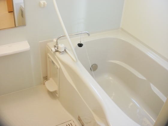 ��ʌ��������܎s��΋�厚���c�̃A�p�[�g�̃o�X