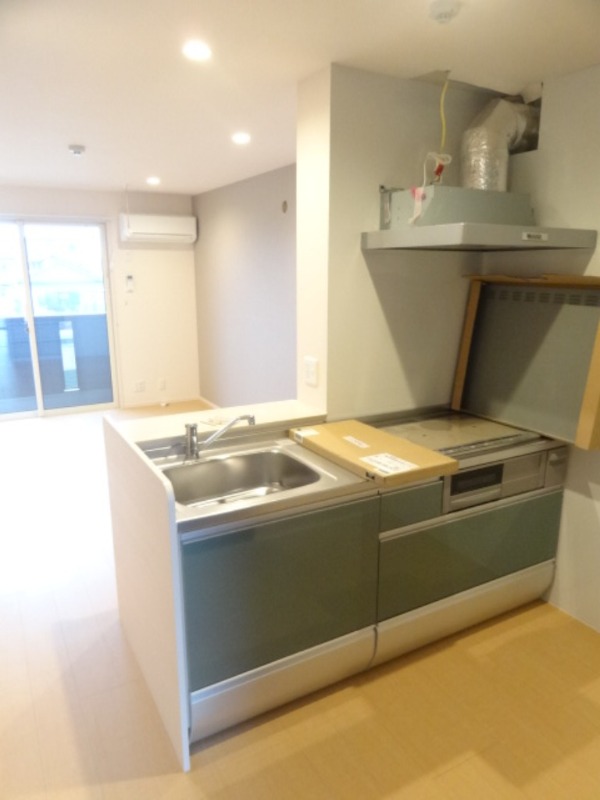 ��ʌ��@�c�s���R���ڂ̃A�p�[�g�̃L�b�`��