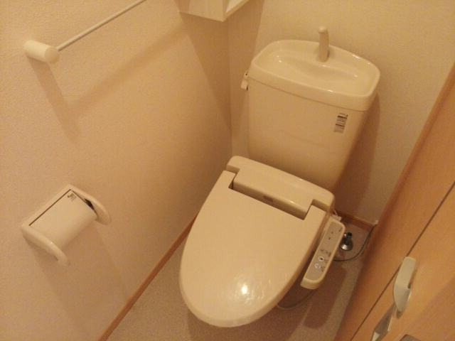 ��ʌ��������܎s��΋�厚���c�̃A�p�[�g�̃g�C��