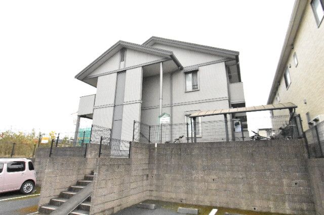 ��ʌ��������܎s������t���Q���ڂ̃A�p�[�g�̌����O��