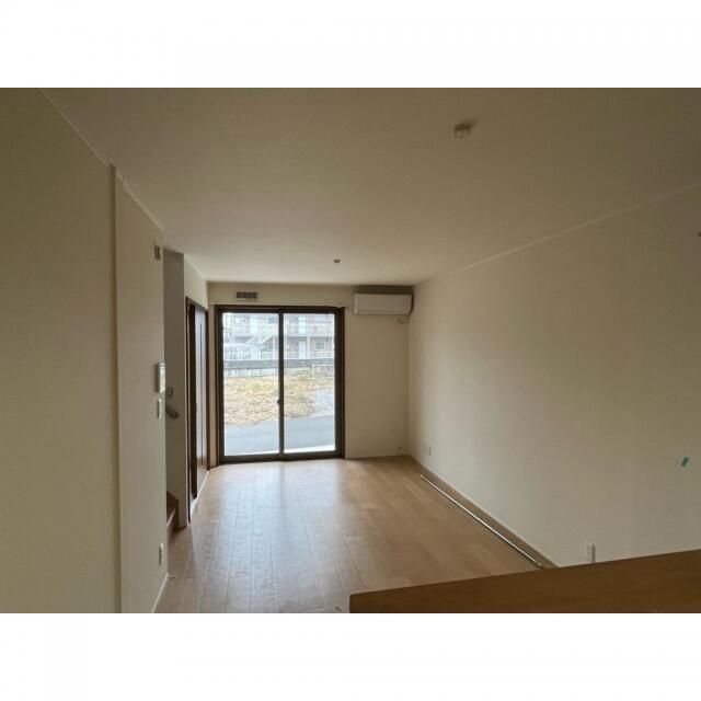 ��ʌ��@�c�s�֎R�P���ڂ̈�ˌ��Ă̋��ԁE���r���O