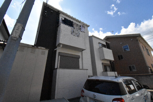 ��ʌ��������܎s��΋戤����3-24�̃A�p�[�g�̌����O��