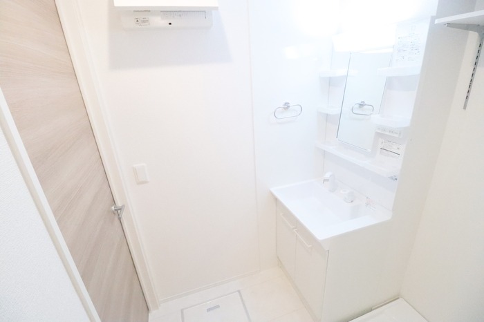 ��ʌ��������܎s�����擌��{�U���ڂ̃A�p�[�g�̐��ʏ�