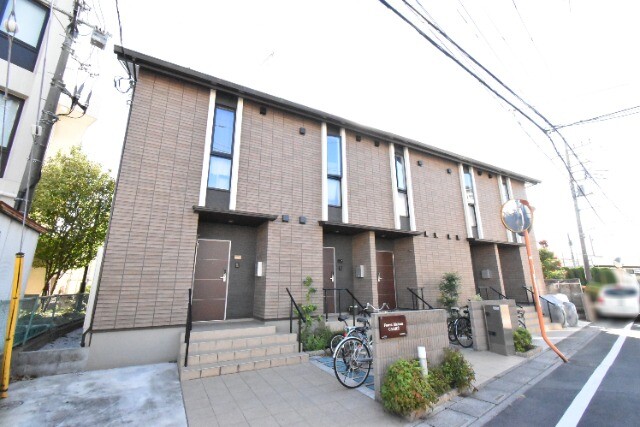 ��ʌ������s���R�P���ڂ̃A�p�[�g�̌����O��